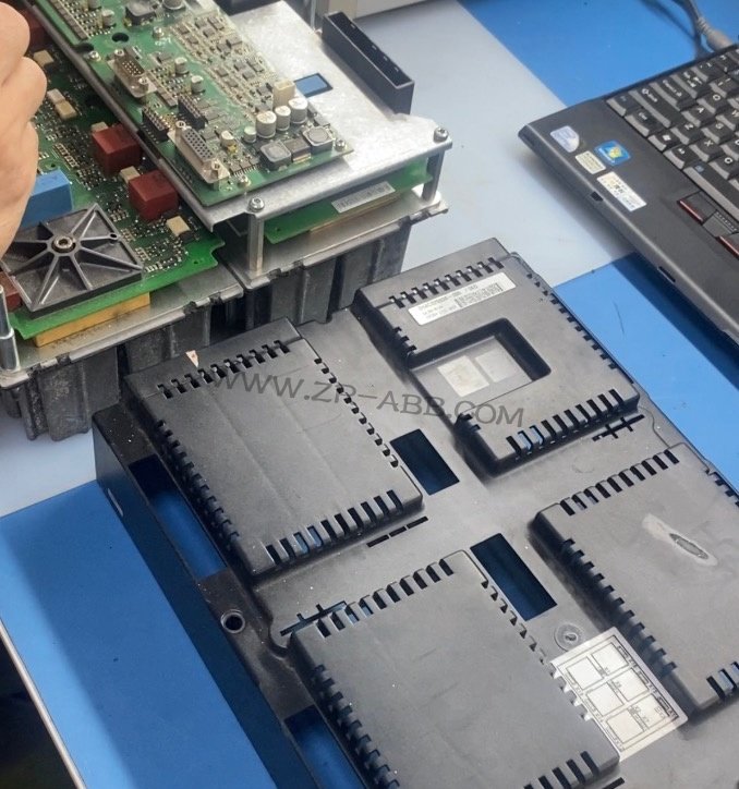 ABB�C(j��)����3HAC025338-006�(q��)�����S�޼���