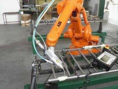 �C���˾S�ޣ����I�C���˰l�����ψ󾯕r��̎��