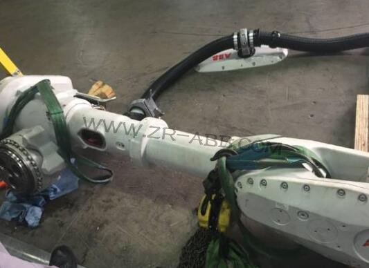 ABB機器人二軸三軸減速機漏油維修更換步驟