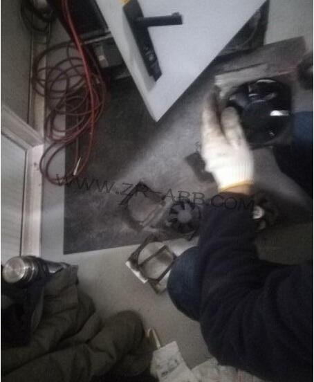 ABB�C����IRB460���B�Q������