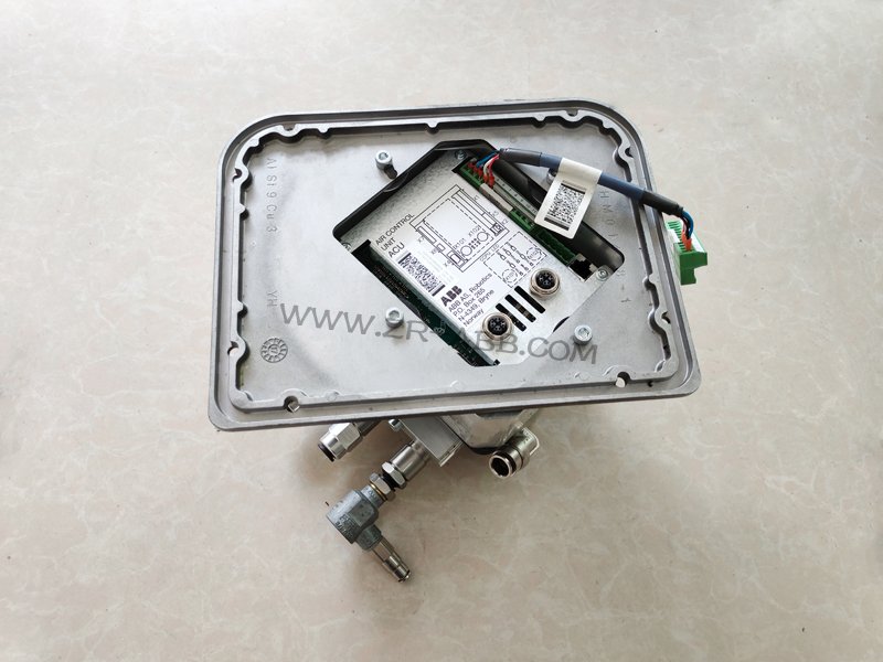 ABB��Ϳ�C���˿��ƽM��ACU 3HNA024871-00106�S��